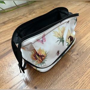 Brand New + Unused Makeup / Toiletry Case